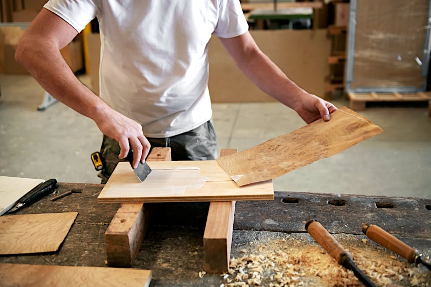 Applying Real Wood Veneer to Plywood